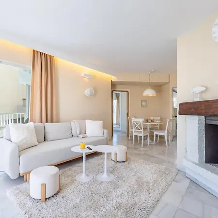 Vivendos - Bn02 - Puerto Marina Apartament *