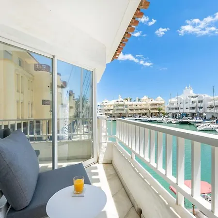 Vivendos - Bn02 - Puerto Marina Apartament *